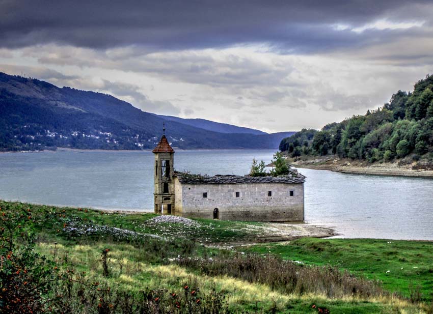 Parque Nacional Mavrovo con su lago