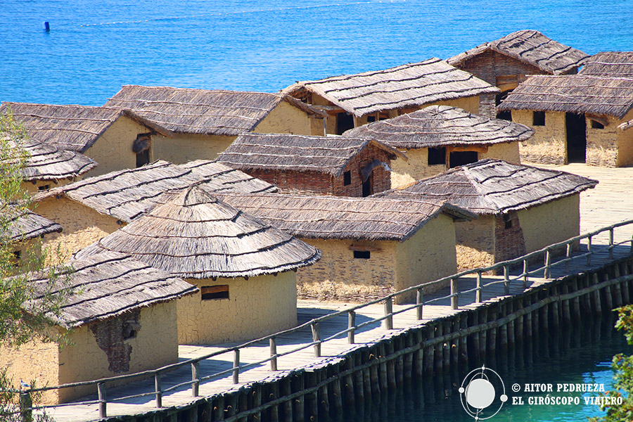 Palafitos de la Bahía de los Huesos en el lago Ohrid